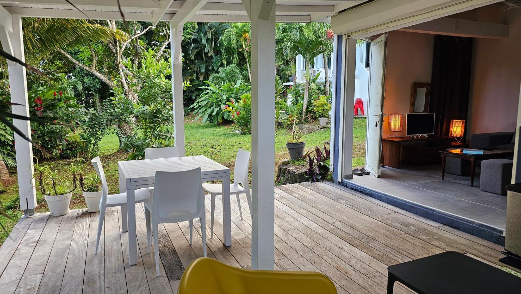 Habitation Villa Les Cassias Petit-Bourg Exteriör bild
